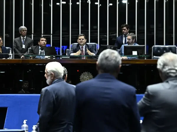 Brasília (DF), 24/06/2025 - Senadores durante sessão deliberativa ordinária do Senado Federal que trata de igualdade de gênero, proteção à família de empregados públicos e segurança alimentar de estudantes. Foto: Andressa Anholete/Agência Senado