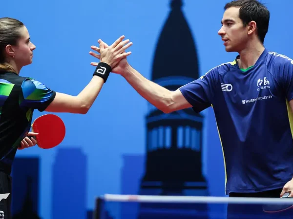 Buenos Aires, 27/07/2025 - Mesatenistas Bruna Takahashi e Hugo Calderano conquistam 1º título na disputa do WTT Contender de Buenos Aires. Foto: World Table Tennis/Divulgação