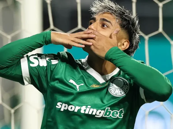 São Paulo (SP), 27/07/2025 - Jogador Facundo Torres durante lance de jogo entre Palmeiras e Grêmio válido pelo Campeonato Brasileiro de Futebol. Foto: Cesar Greco/Palmeiras FC