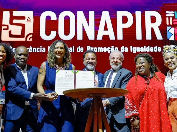 Presidente da República, Luiz Inácio Lula da Silva, durante cerimônia de abertura da 5ª Conferência Nacional de Promoção da Igualdade Racial – CONAPIR. Centro de Convenções Ulysses Guimarães – Brasília (DF)

Foto: Ricardo Stuckert / PR