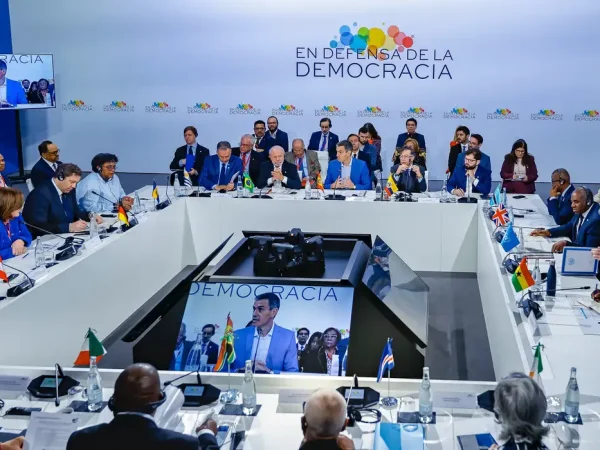 18.04.2026 – Presidente da República, Luiz Inácio Lula da Silva, durante 4.ª Reunião de Alto Nível do Fórum em Defesa da Democracia. Feira de Barcelona, Espanha.

Foto: Ricardo Stuckert / PR