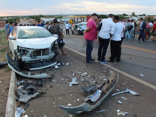 Acidente deixou uma vítima fatal na BR-405 em Mossoró, na tarde desta segunda-feira (13). — Foto: Marcelino Neto/O Câmera