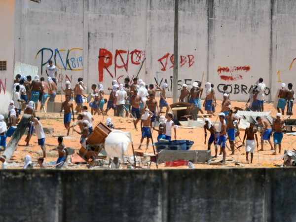 Pavilhões de Alcaçuz foram destruídos e 26 presos foram mortos durante rebeliões ocorridas em janeiro (Foto: Andressa Anholete/AFP)