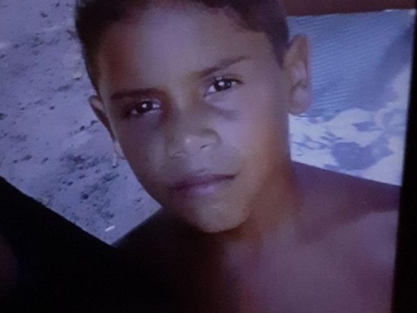 Caso ocorreu em São Gonçalo do Amarante. Outras duas crianças também ficaram feridas. — Foto: Reprodução