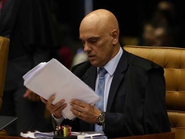 Na notícia crime os delegados definem como “inacreditáveis as fundamentações dos argumentos consignados”. — Foto: Fabio Rodrigues-Pozzebom/Agência Brasil
