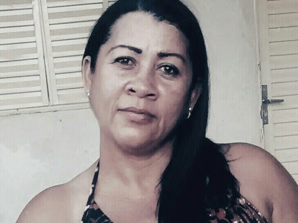 Ana Nery Alves Borges, 47 anos, morreu depois de levar choque — Foto: Facebook/Reprodução