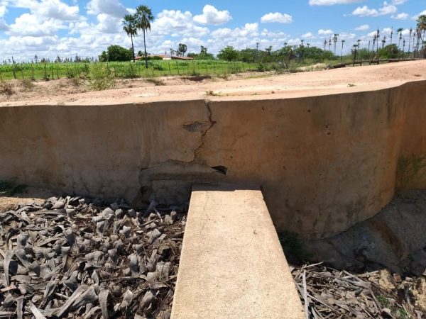 Parede da barragem nunca passou por uma manutenção em sua história recente, segundo o próprio governo do RN — Foto: Divulgação/Governo do RN