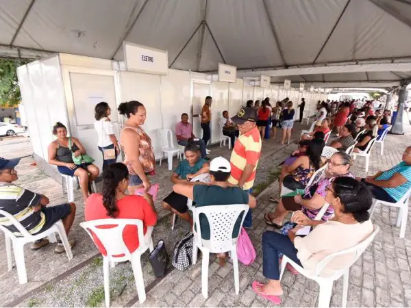 O intuito de oferecer serviços gratuitos de cidadania à população (Foto: João Gilberto)