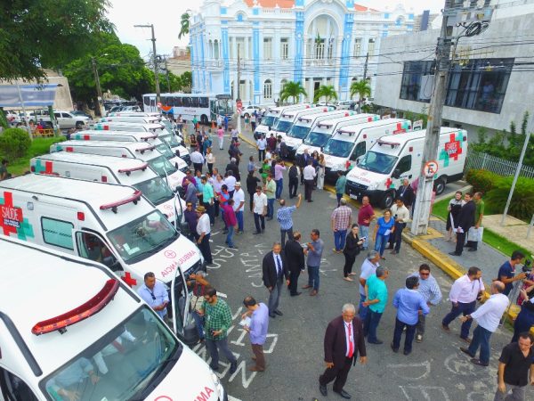 Ano passado, 61 ambulâncias de menor porte já tinham sido viabilizadas para municípios do RN (Foto: Ney Douglas)