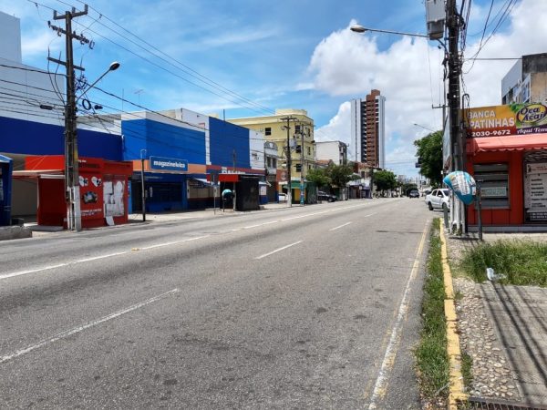 Avenida Rio Branco, no centro de Natal (Arquivo) — Foto: Lucas Cortez/Inter TV Cabugi
