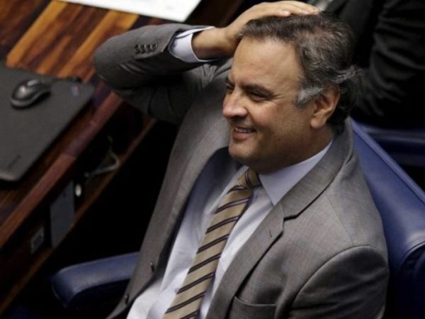 O senador do PSDB irá retomar ao mandato - (Foto: Reuters)
