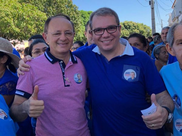 Benes Leocádio (PTC) e Ivan Júnior (PSD) juntos durante o período eleitoral (Foto: Divulgação)