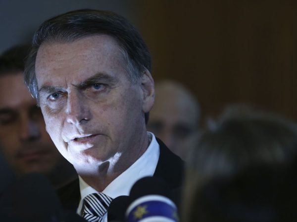 Bolsonaro lembrou que Fontenelle foi casada com o ex-diretor da Globo, Marcos Paulo. — Foto: José Cruz/Agência Brasil