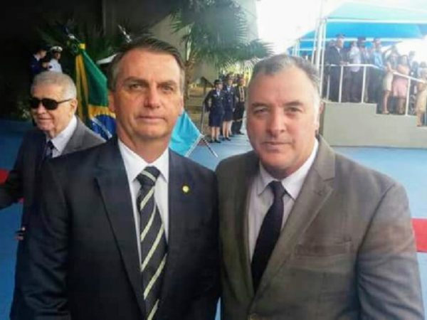 Pré-candidato do PRTB à Prefeitura do Natal em 2020, coronel-aviador é aliado do presidente Jair Bolsonaro no RN — Foto: Divulgação