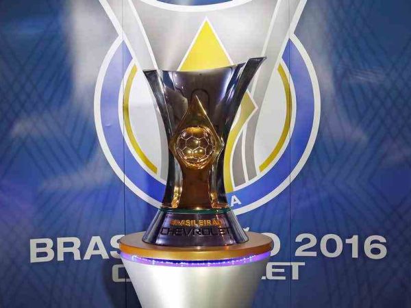CBF desembolsará R$ 18 milhões para o time que vencer o principal torneio nacional em 2017 - Divulgação/Reprodução