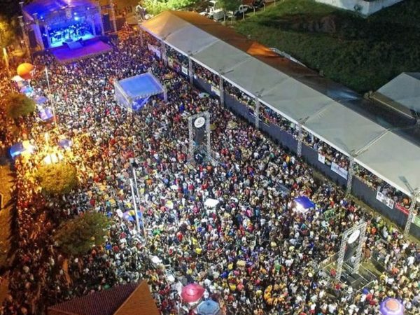 Carnaval de 2020 em Apodi, um dos mais tradicionais no Oeste potiguar — Foto: Cedida