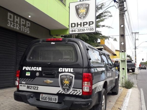 Homem foi preso após investigação da DHPP — Foto: Julianne Barreto/Inter TV Cabugi