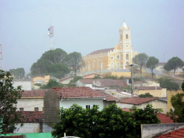 Chuva com vista para o Santuário do Sagrado Coração de Jesus em J. do Seridó - Foto: Josimário Nunes/Blog A Fonte
