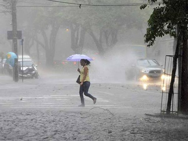 Choveu o equivalente a 38,4% do esperado para todo o mês na capital paraibana (Foto: Reprodução)