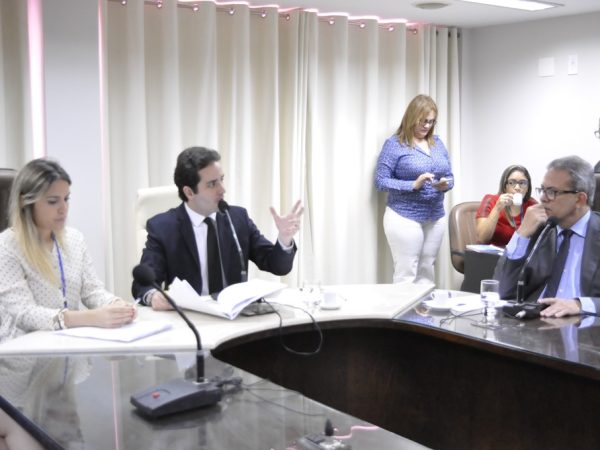 Participaram da reunião, os deputados Jacó Jácome e Hermano Morais (MDB) - Foto: João Gilberto