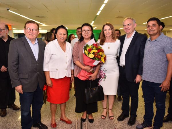 A Cônsul Geral da China no Brasil, Yan Yuqing chefia a delegação composta por 30 integrantes — Foto: Elisa Elsie