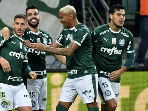 Palmeiras vence o Inter e fica a um empate das semis da Copa do Brasil — Foto: Estadão Conteúdo