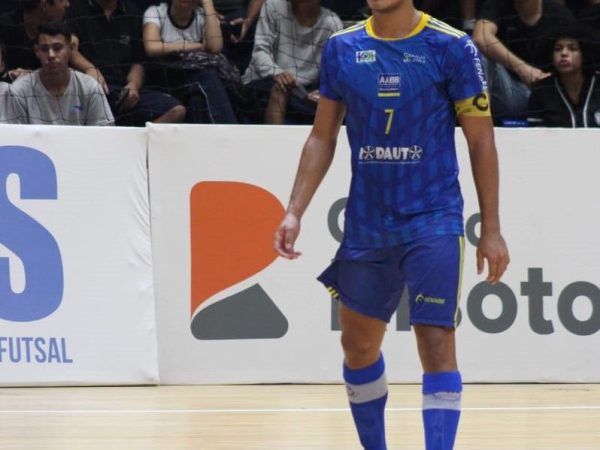 Atleta tem como principal sonho, chegar a Seleção Brasileira de Futsal — Foto: Divulgação/Reprodução