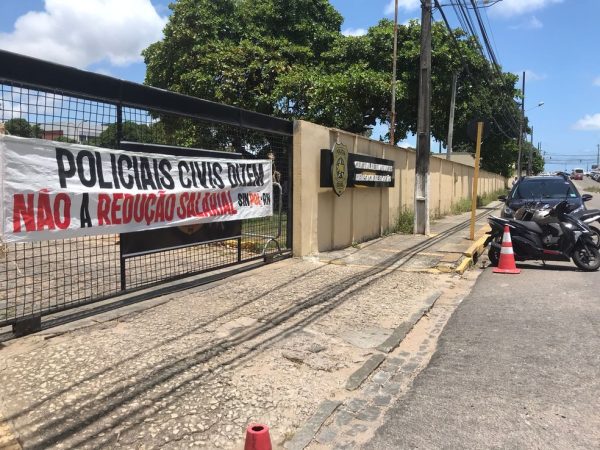 Delegados de Polícia Civil aderem à paralisação no RN e delegacias em Natal fecham as portas. — Foto: Ayrton Freire/Inter TV Cabugi