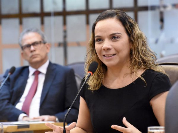 Deputada estadual Larissa Rosado - PSB (Foto:  Eduardo Maia)