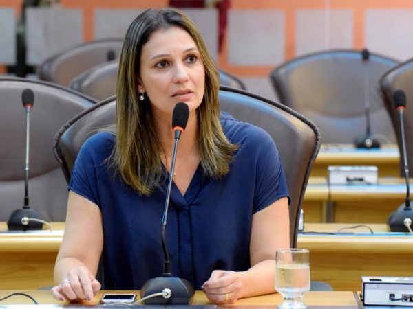 Deputada estadual Cristiane Dantas (PCdoB) - Foto: João Gilberto