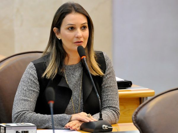 Deputada estadual Cristiane Dantas (PPL) (Foto: Eduardo Maia)