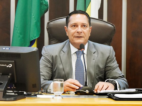 Deputado e presidente da Assembleia Legislativa Ezequiel Ferreira (Foto: João Gilberto)