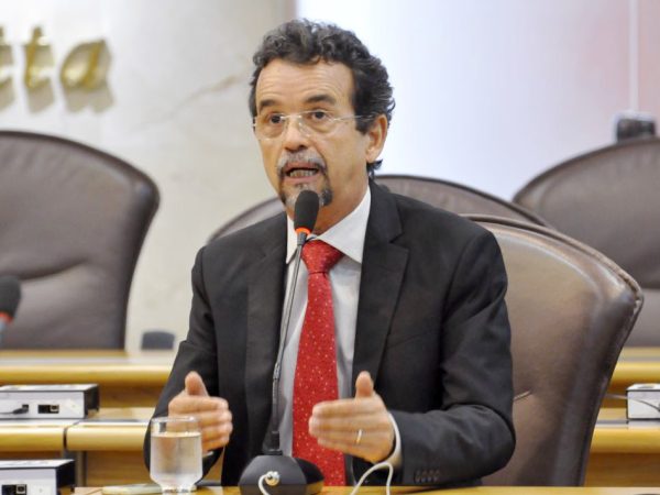 Deputado estadual Fernando Mineiro (PT) (Foto: Eduardo Maia)