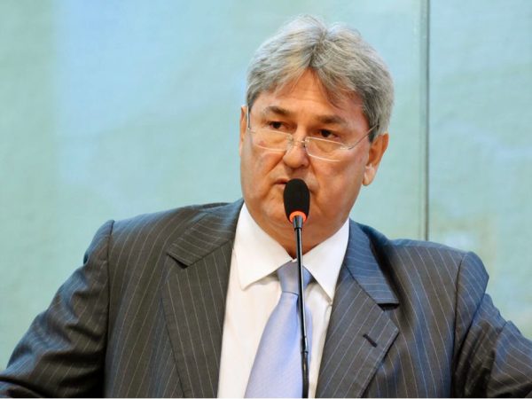 Deputado estadual Tomba Farias (PSDB) (Foto: João Gilberto)