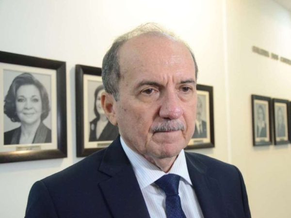 Desembargador e ex-presidente do TJ/RN, Cláudio Santos - Divulgação