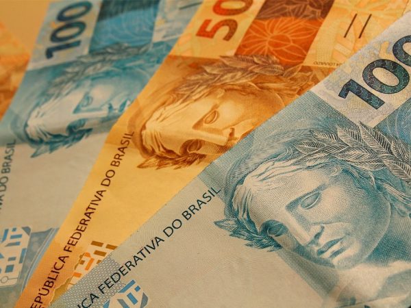 Para o exercício 2017/2018 serão destinados R$ 16,9 bilhões para pagamento do abono salarial (Foto: EBC)