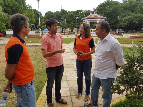 Em Serra Negra do Norte, Kelps, Magnólia e Figueiredo ouviram o prefeito Serginho - Divulgação