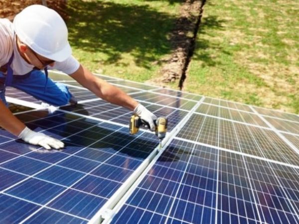 Dos 167 municípios potiguares, 164 cidades já possuem energia solar. — Foto: Reprodução