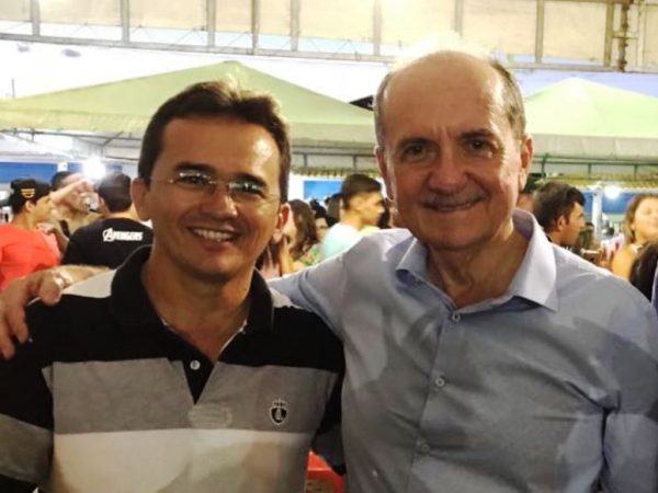 Ex-prefeito de Santana do Seridó, Adriano Gomes e o desembargador Cláudio Santos (Foto: Divulgação)