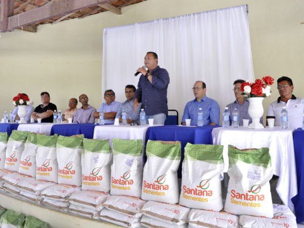Serão beneficiados 200 agricultores de Lagoa Nova, Cerro Corá, Tenente Laurentino Cruz e Bodó (Foto: Eduardo Maia)