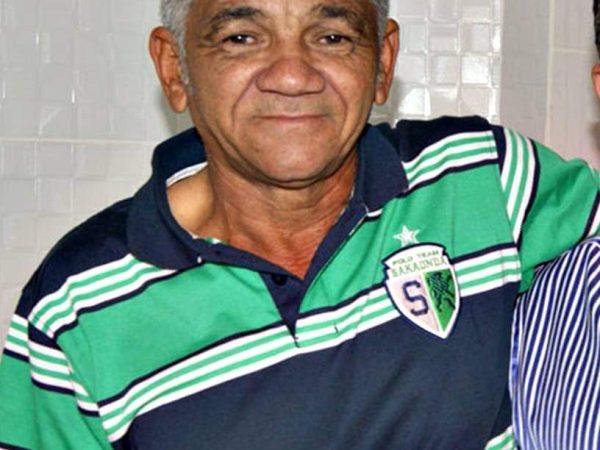 Romildo Azevedo, que é pai da vereadora Romisélia completaria 70 anos de idade no dia 24 deste mês. — Foto: Reprodução
