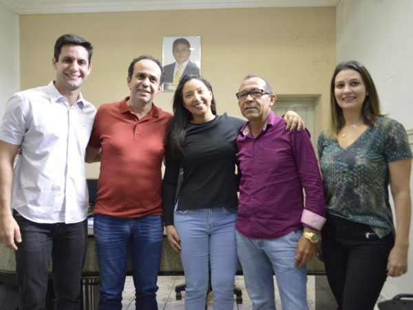 A agenda do pré-candidato ao Governo do RN, nesta sexta (11) foi na região do Mato Grande (Foto: Aline Bezerra)