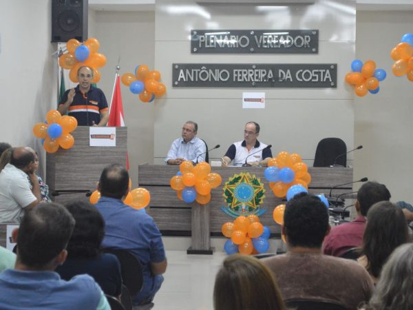 Em Acari, partido destacou a importância da pré-candidatura de Fernando Bezerra à Assembleia (Foto: Divulgação)
