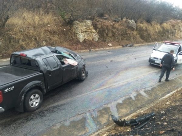 O acidente foi na subida da serra entre as cidades de São Vicente e Currais Novos — Foto: Divulgação