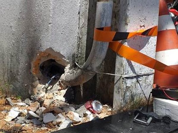 Gato de energia foi descoberto abastecendo irregularmente hospital privado de Natal, segundo a Cosern — Foto: Cosern/Divulgação