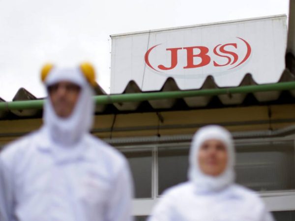 Logo da JBS - Ueslei Marcelino / Reuters