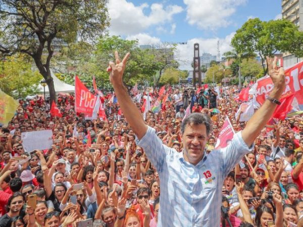 Haddad chamou o candidato chamou Jair Bolsonaro (PSL) de "aberração" "soldadinho de araque" (Foto: Ricardo Stuckert/Imprensa Fernando Haddad)