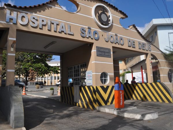 Autor tentou se matar e foi levado para o Complexo de Saúde São João de Deus — Foto: Hospital São João de Deus/Divulgação