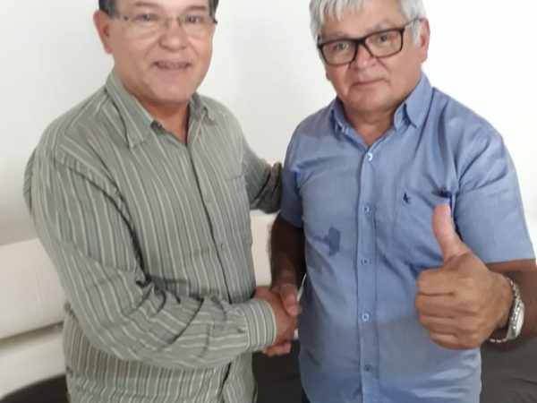 Pré-candidato a deputado estadual, Dr. Fernando Torres e o vereador José da Noite (Foto: Divulgação)