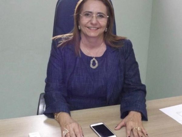 Vereadora Diva Maria de Araújo, prefeita interina de Guamaré (Foto: Divulgação)